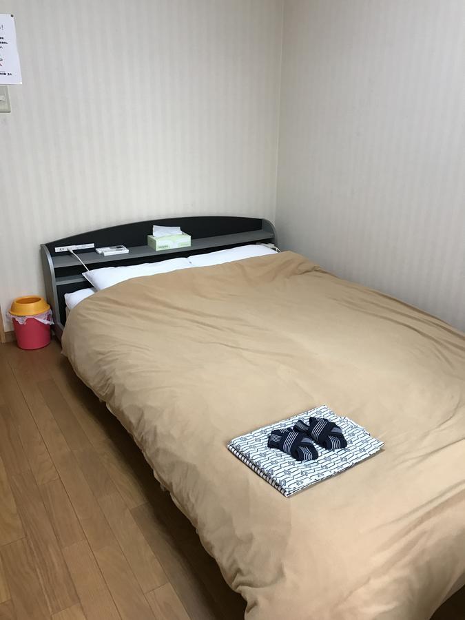 Minshuku Takenoya Hotel Naoshima Bagian luar foto